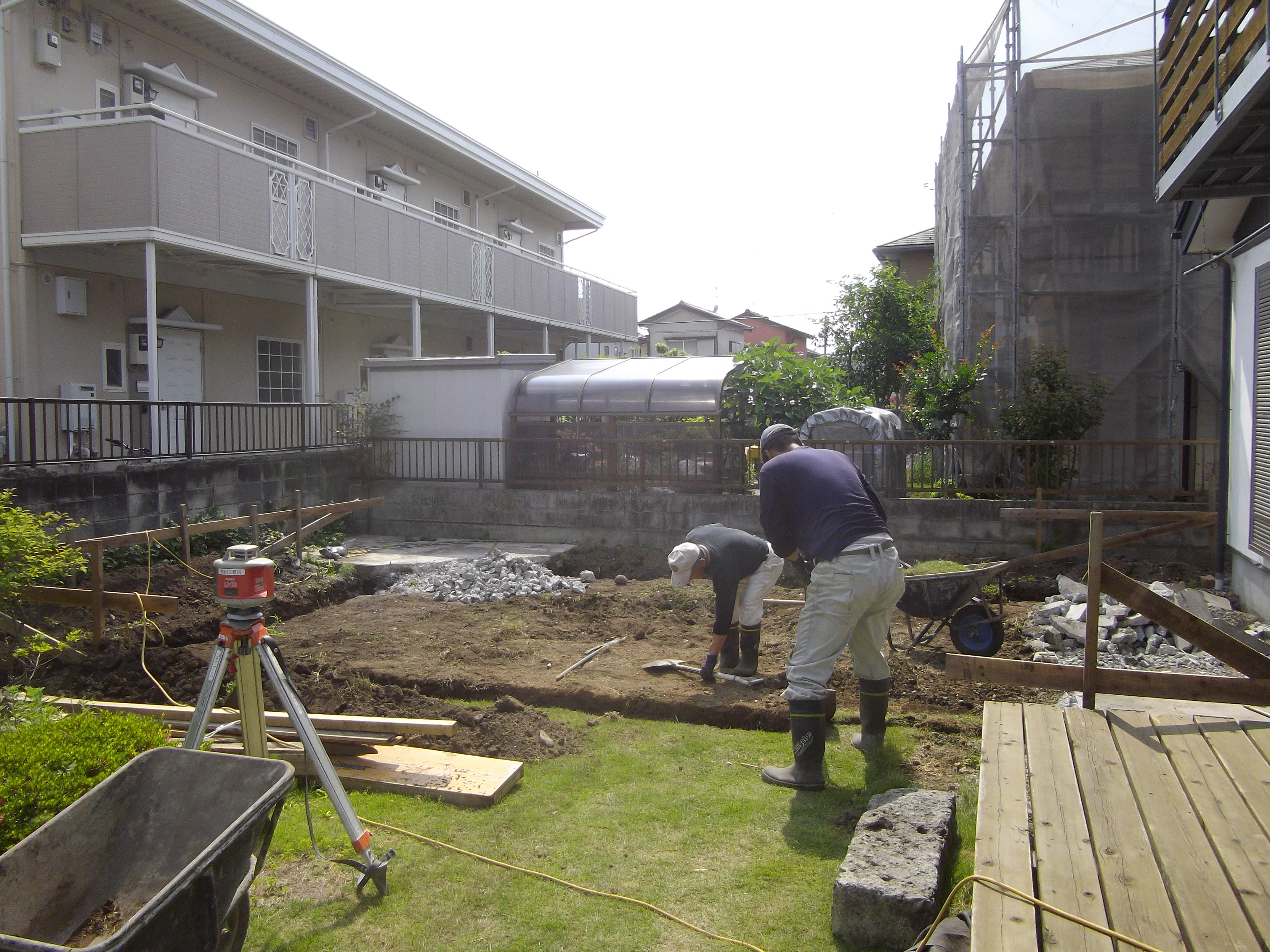 %e6%a0%b9%e5%88%87%e3%82%8a%e5%b7%a5%e4%ba%8b